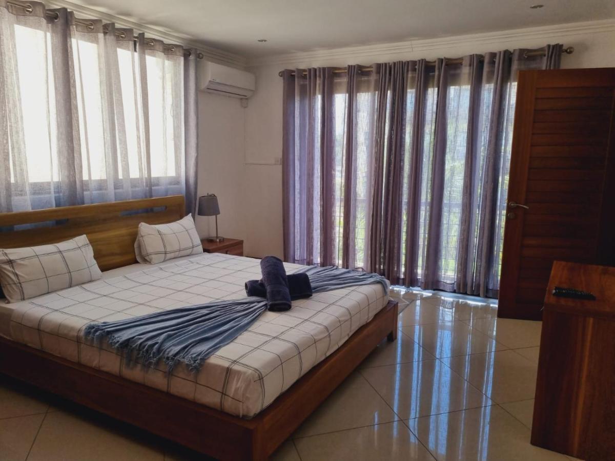 Ocean Bliss By Oasis Holidays Apartment Flic-en-Flacq Екстериор снимка